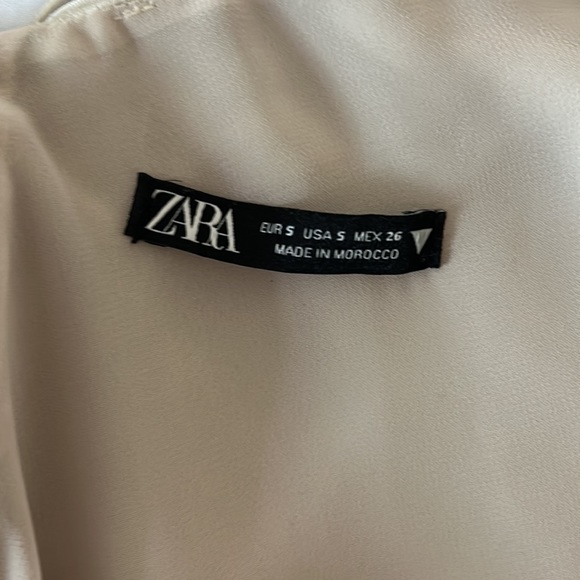 Satin Zara dress - Picture 3 of 3